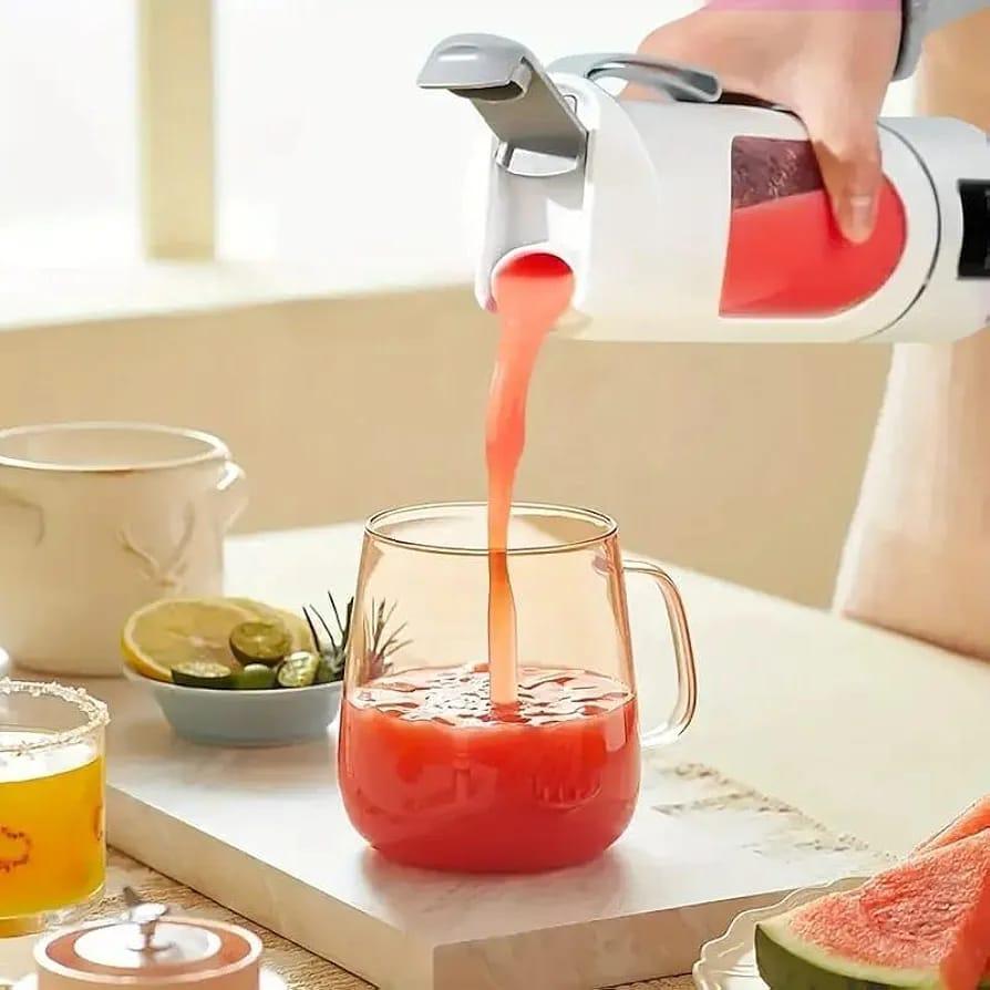Portable Rechargeable Green Electric Juicer Blender